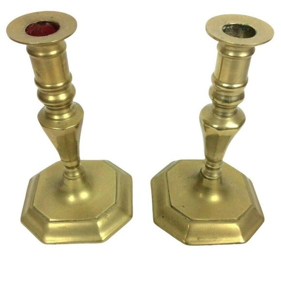 Antiqued Brass Candlesticks Holders 7 Inches Heavy Square Base Made in Korea - Picture 2 of 10